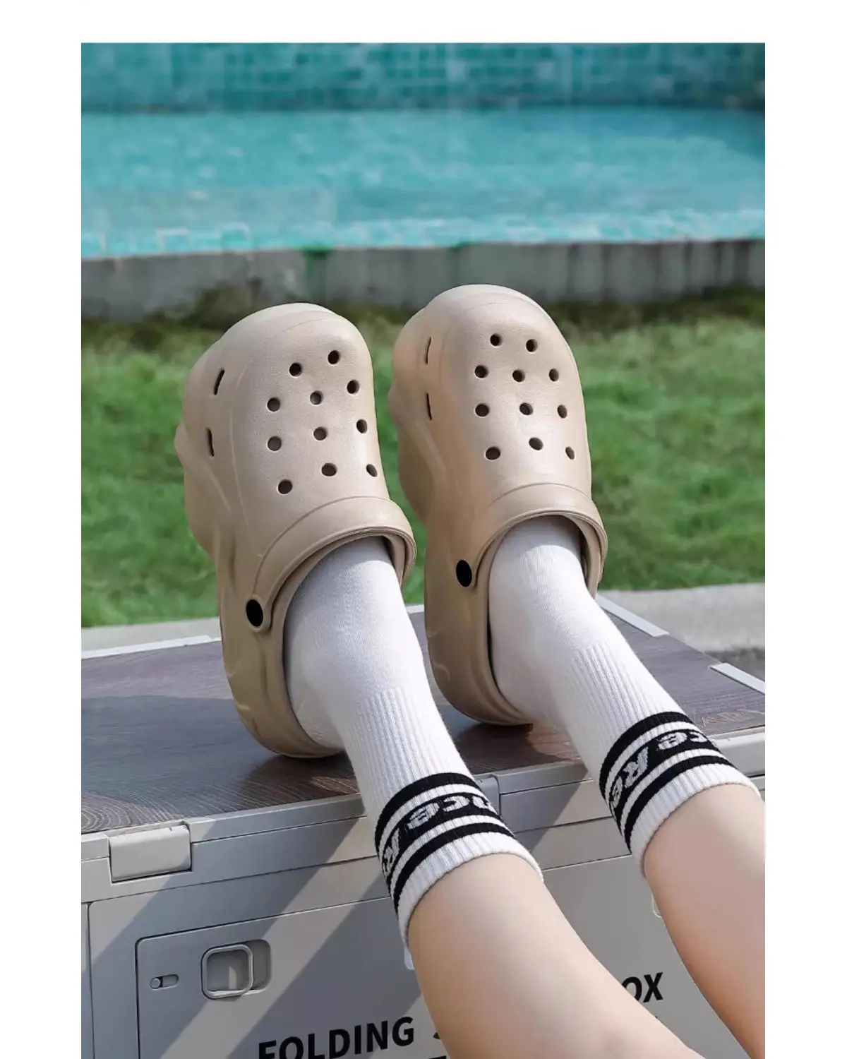 Love Button Clogs Women's Black EVA Thick Sandals — feature 18