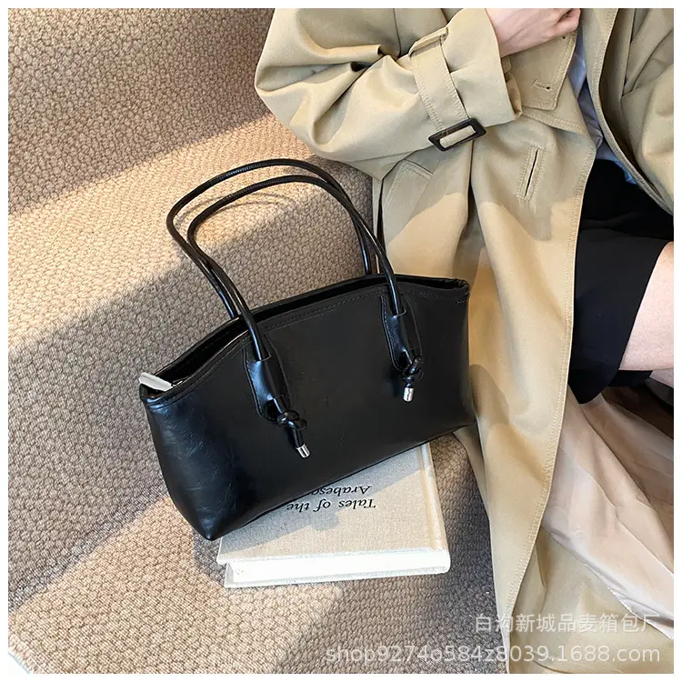 Retro Brown Leather Commuter Bag for Women 2026 — feature 28