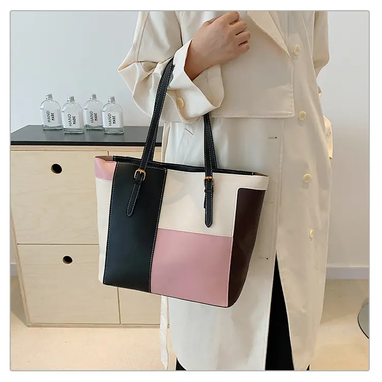 Women's PU Contrast Color Shoulder Bag 2024 — feature 22