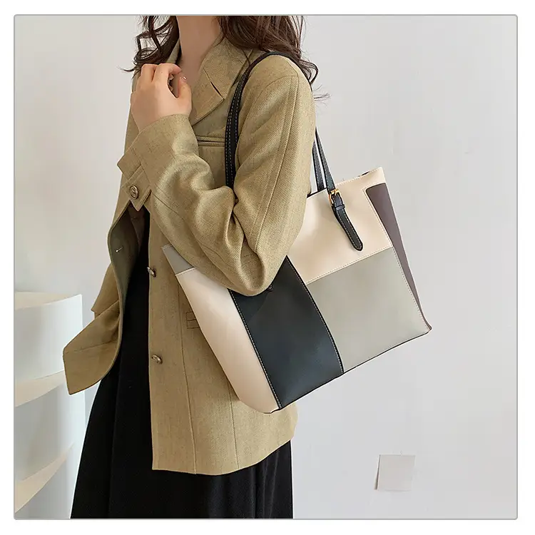 Women's PU Contrast Color Shoulder Bag 2024 — feature 27