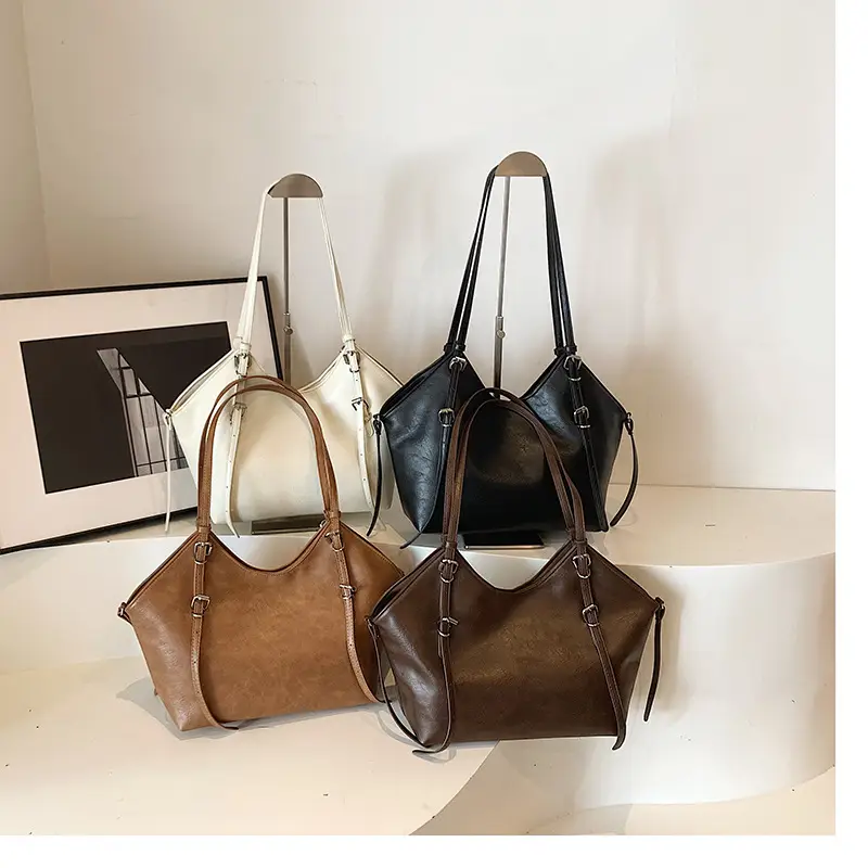 Vintage Cream Shoulder Bag with Long Strap - Image 5