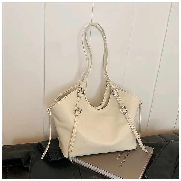 Vintage Cream Shoulder Bag with Long Strap — feature 23