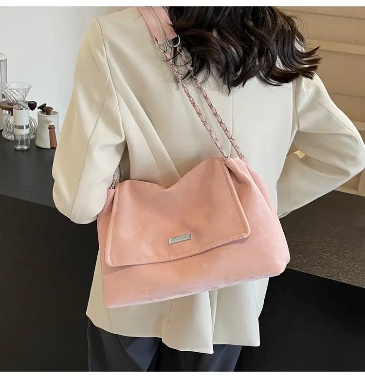 Women's Pink Chain Shoulder Bag Large Capacity 2024 — feature 22