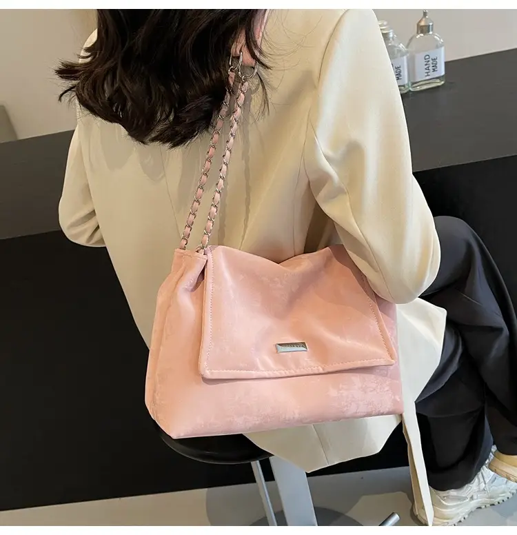 Women's Pink Chain Shoulder Bag Large Capacity 2024 — feature 24