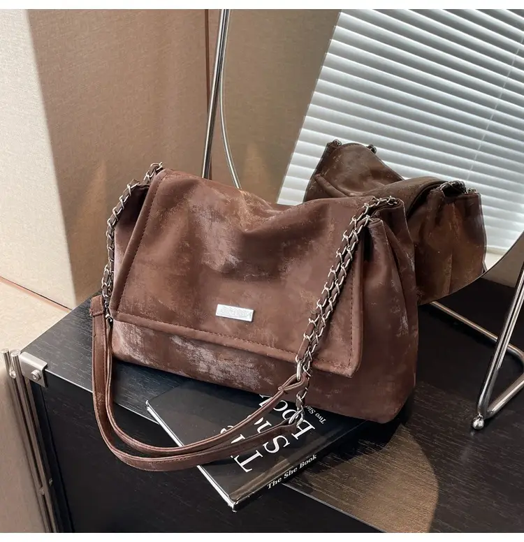 Women's Pink Chain Shoulder Bag Large Capacity 2024 — feature 30