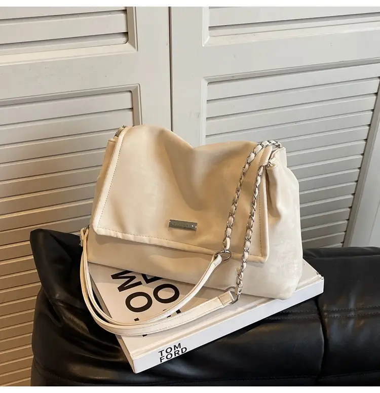 Women's Pink Chain Shoulder Bag Large Capacity 2024 — feature 35