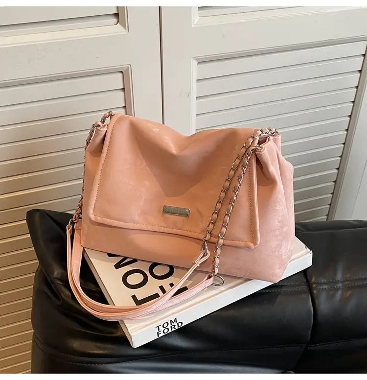 Women's Pink Chain Shoulder Bag Large Capacity 2024 — feature 38
