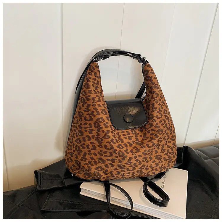Leopard Print Large Capacity Women's Tote Bag — feature 19