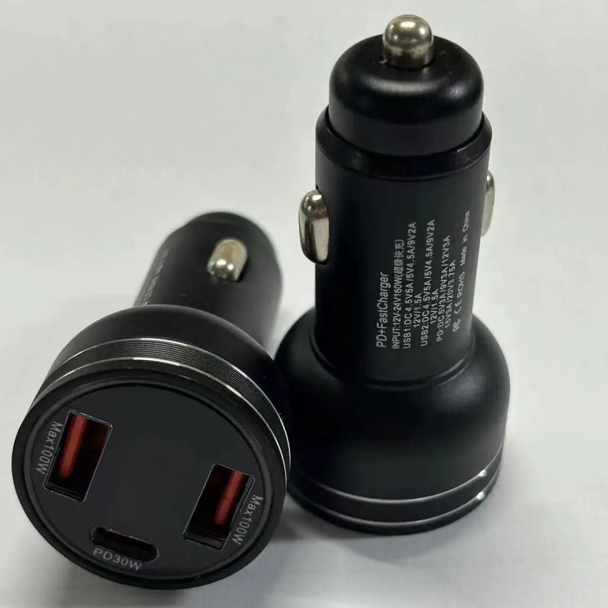 Factory One-to-Three Car Charging with 30W PD30W Super Fast Charging - Image 9