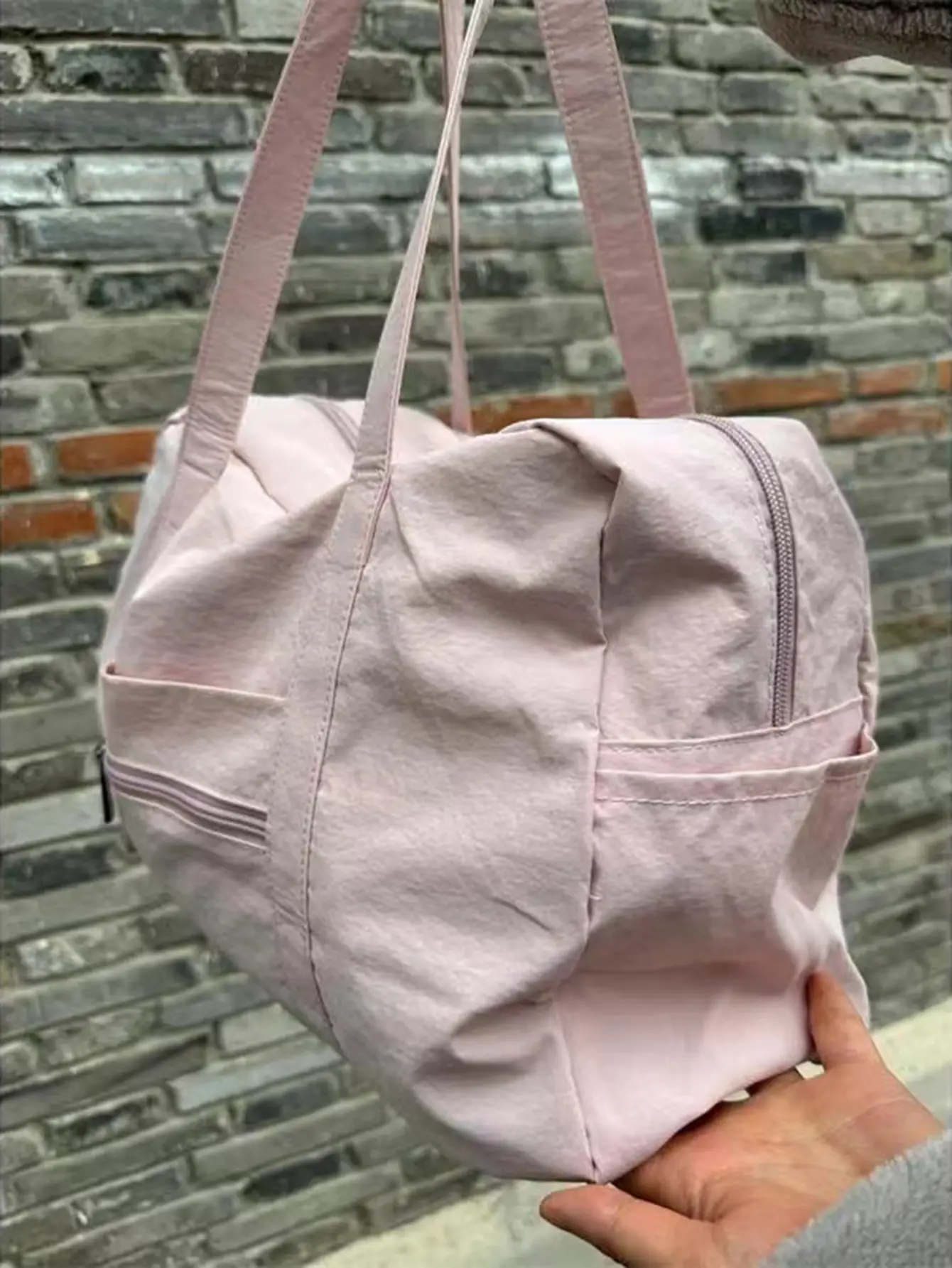 Black Nylon Shoulder Bag for Travel Commute 2024