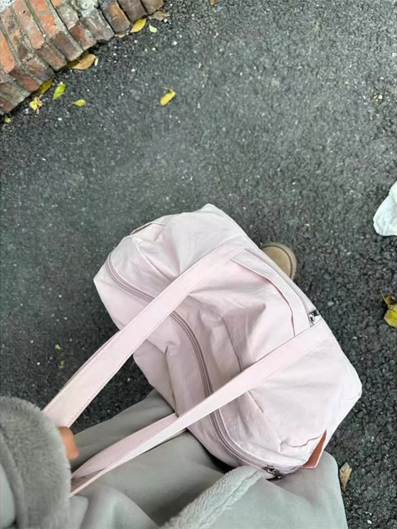 Black Nylon Shoulder Bag for Travel Commute 2024 — feature 13