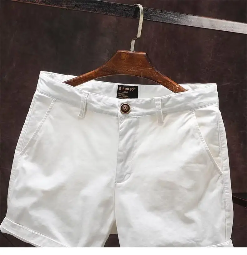 Men Green Denim Wide Leg Shorts with Distinctive Belt — feature 9