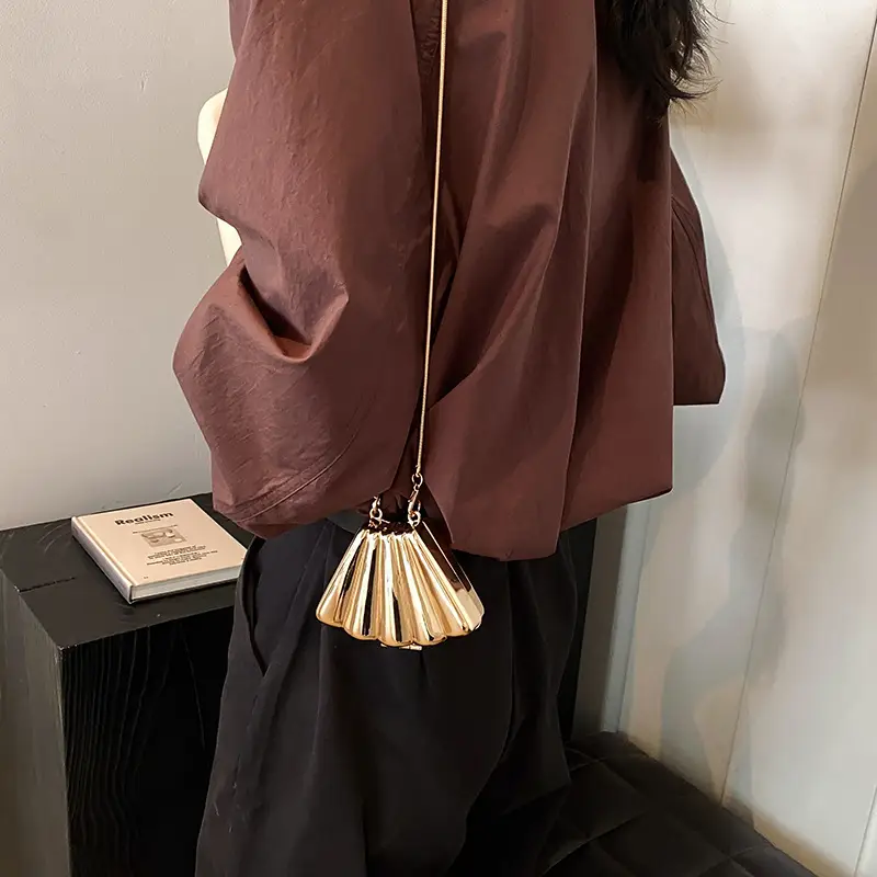 Golden Shell Mini Bag for Women 2024 - Image 5