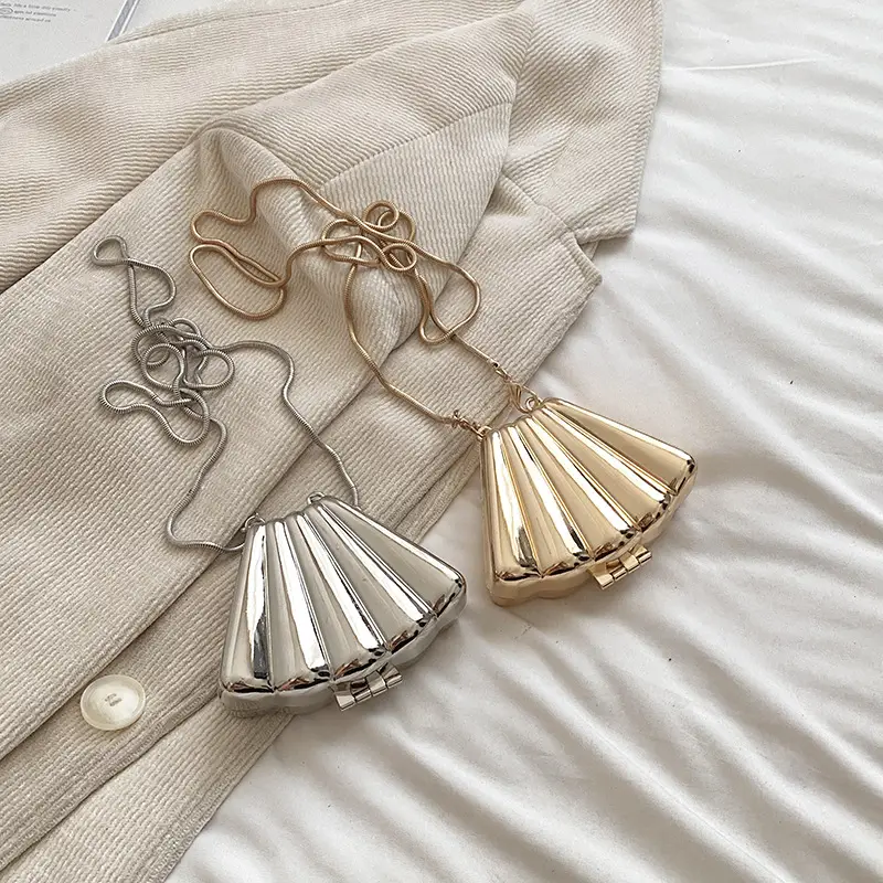 Golden Shell Mini Bag for Women 2024 - Image 6