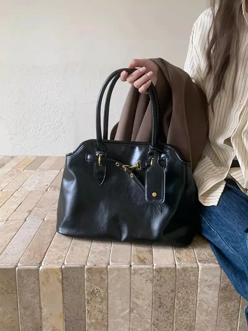 Retro Satchel Bag Women Brown Large Capacity Shoulder Bag - Image 7