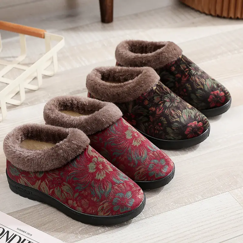 2026 Winter New Cotton Shoes for Women, Non-Slip Soft-Soled Home Slippers for Middle-Aged and Elderly Mothers, Warm Velvet Cotton Shoes - Image 8
