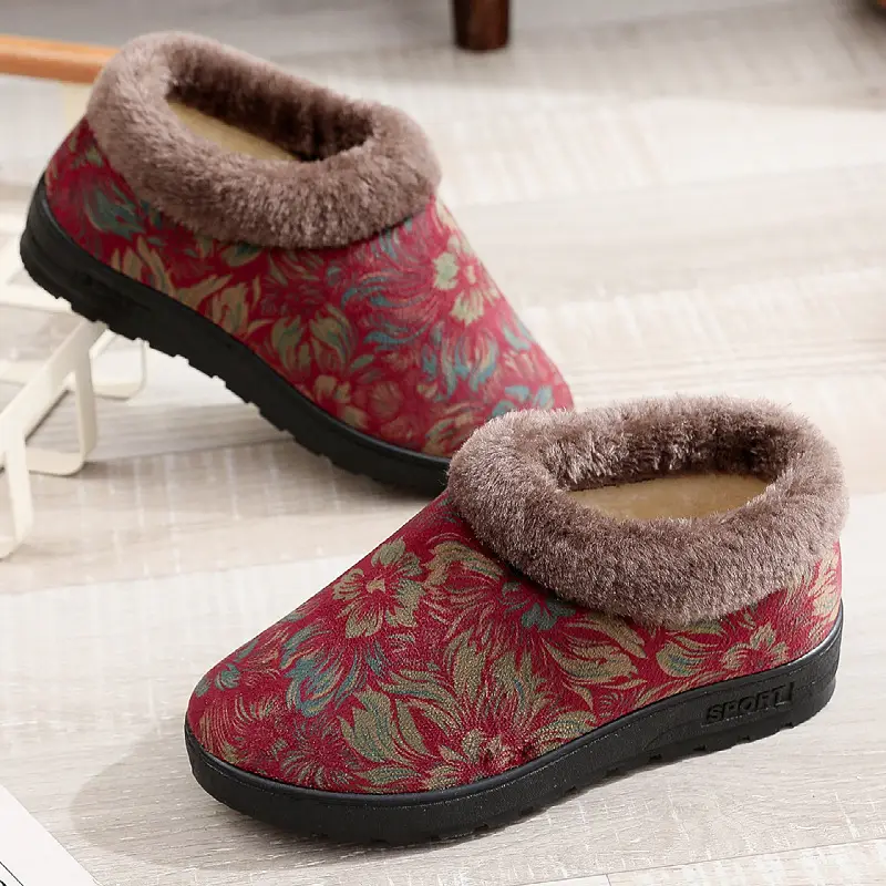 2026 Winter New Cotton Shoes for Women, Non-Slip Soft-Soled Home Slippers for Middle-Aged and Elderly Mothers, Warm Velvet Cotton Shoes - Image 9