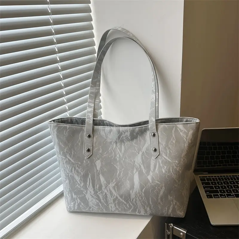 Pink Velvet Women's Large Capacity Tote Bag - Image 9