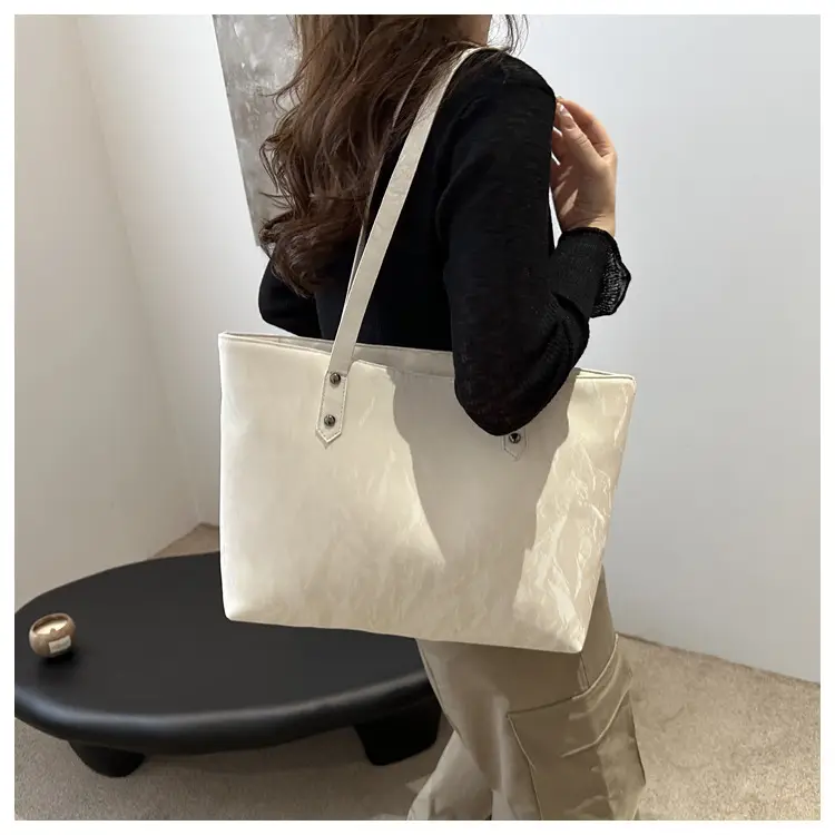 Pink Velvet Women's Large Capacity Tote Bag — feature 12
