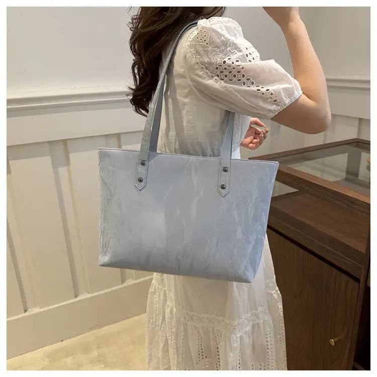 Pink Velvet Women's Large Capacity Tote Bag — feature 13