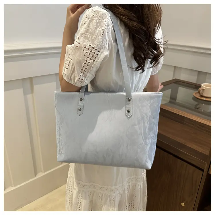 Pink Velvet Women's Large Capacity Tote Bag — feature 14