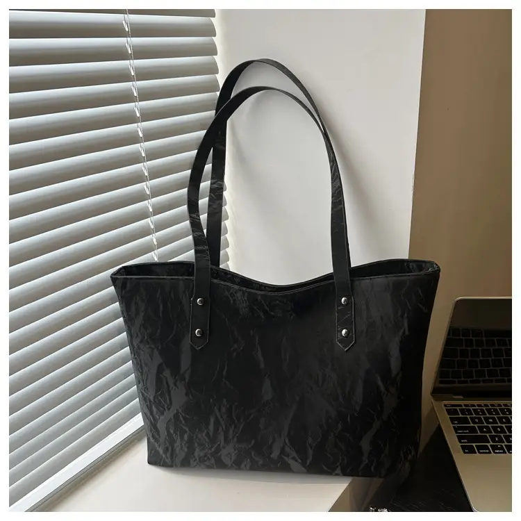 Pink Velvet Women's Large Capacity Tote Bag — feature 25