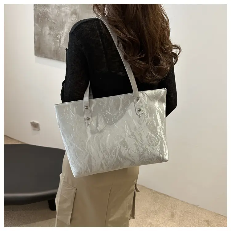 Pink Velvet Women's Large Capacity Tote Bag — feature 7