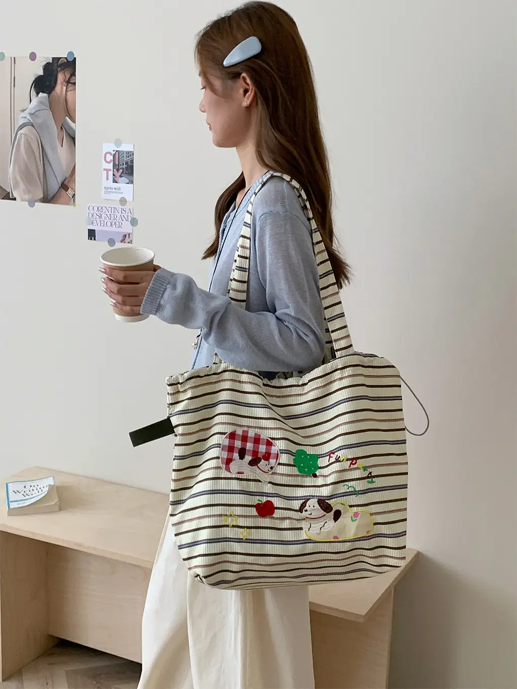 Women's Cartoon Embroidered Drawstring Tote Bag Large Capacity — feature 26