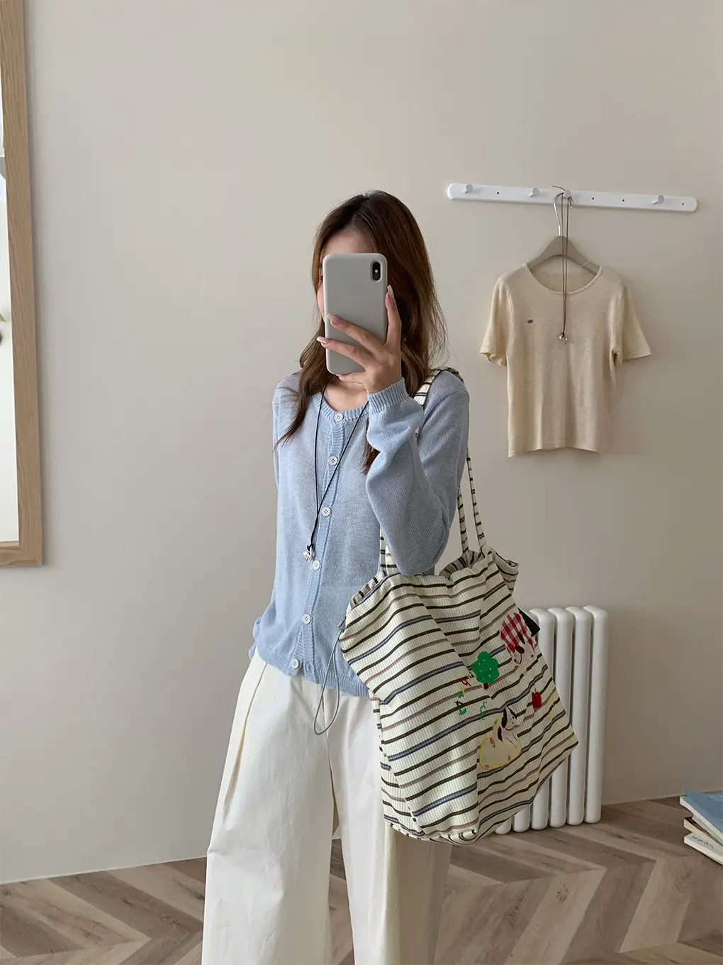 Women's Cartoon Embroidered Drawstring Tote Bag Large Capacity — feature 29