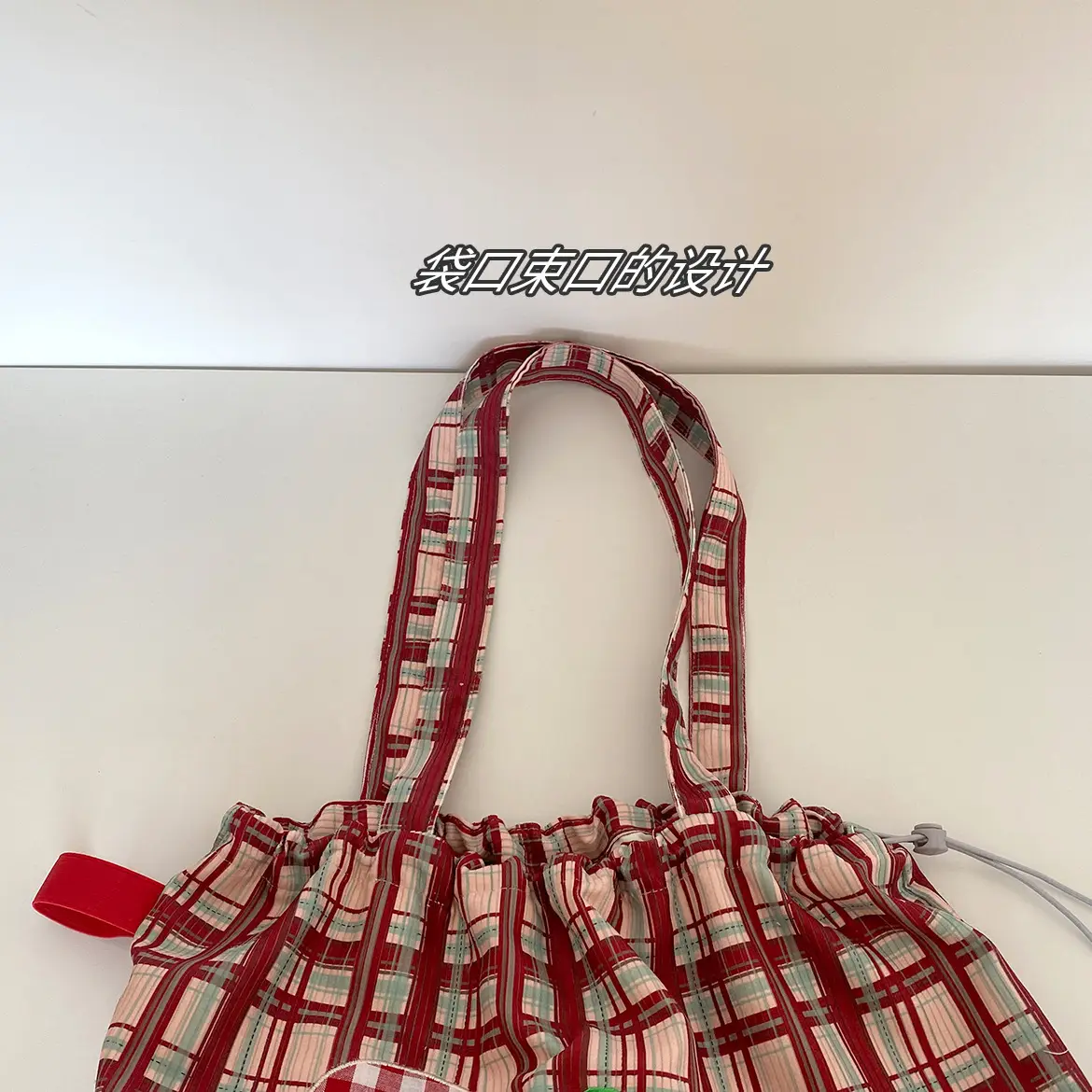 Women's Cartoon Embroidered Drawstring Tote Bag Large Capacity — feature 32