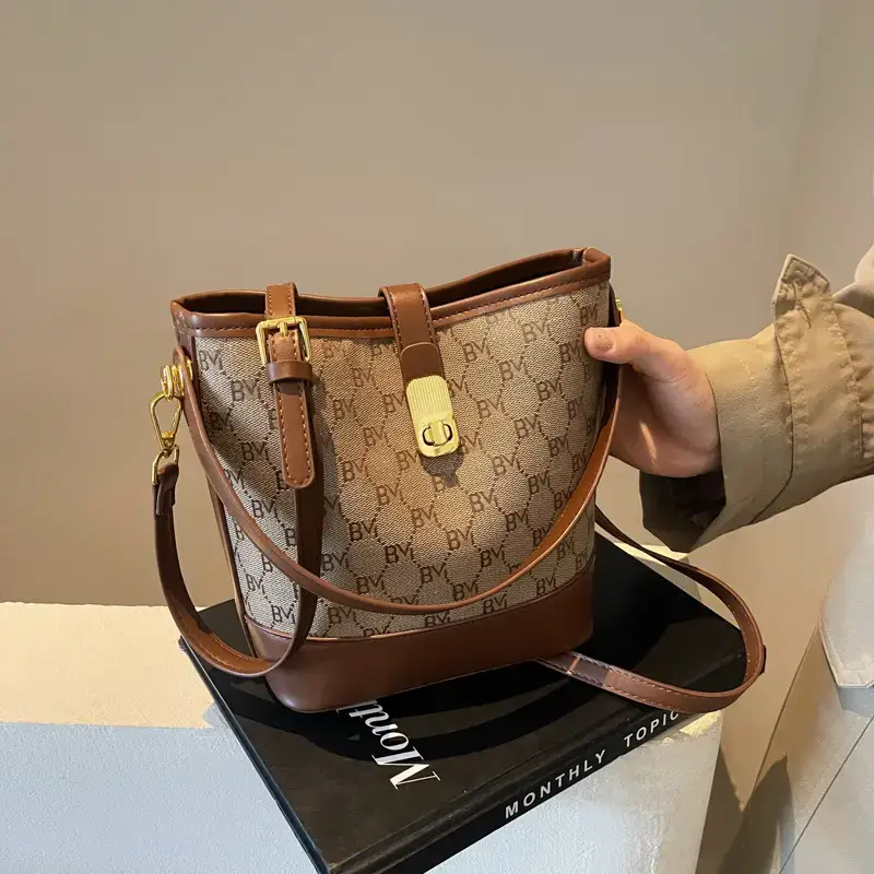 Cross-Border Brown Monogram Shoulder Bag for Women - Image 5
