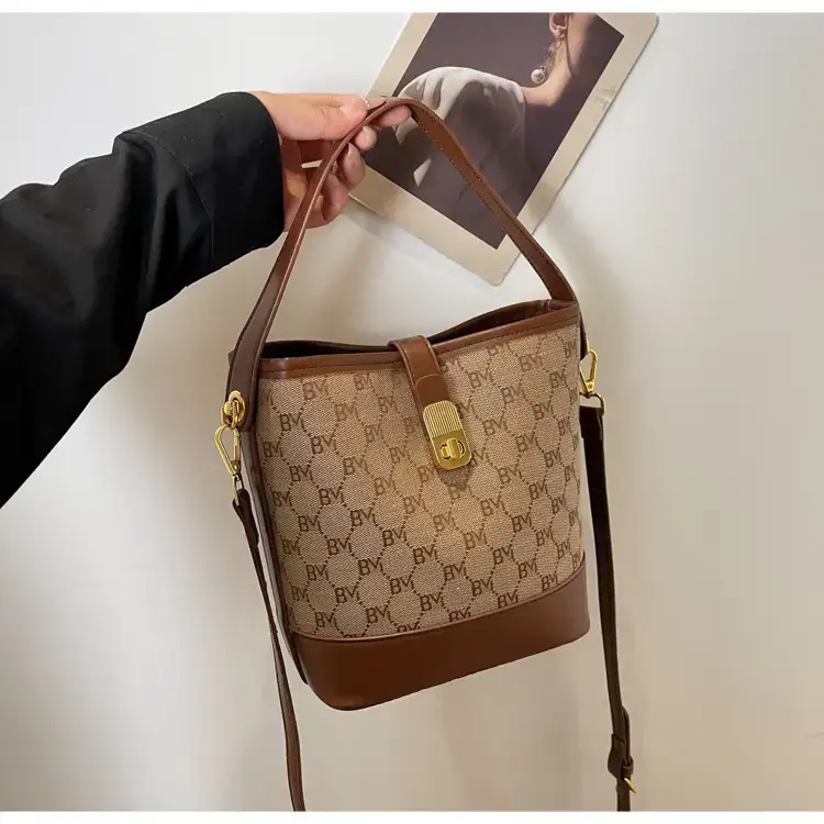 Cross-Border Brown Monogram Shoulder Bag for Women — feature 21