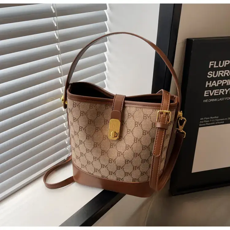 Cross-Border Brown Monogram Shoulder Bag for Women — feature 25