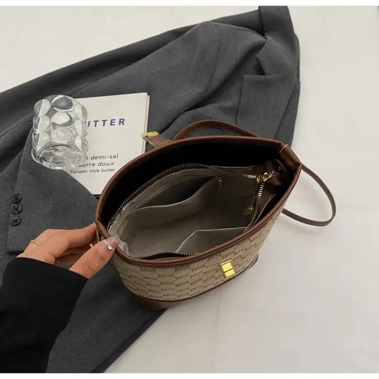 Cross-Border Brown Monogram Shoulder Bag for Women — feature 28