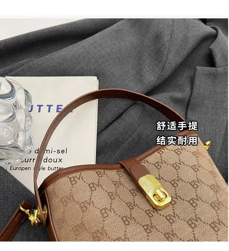 Cross-Border Brown Monogram Shoulder Bag for Women — feature 6