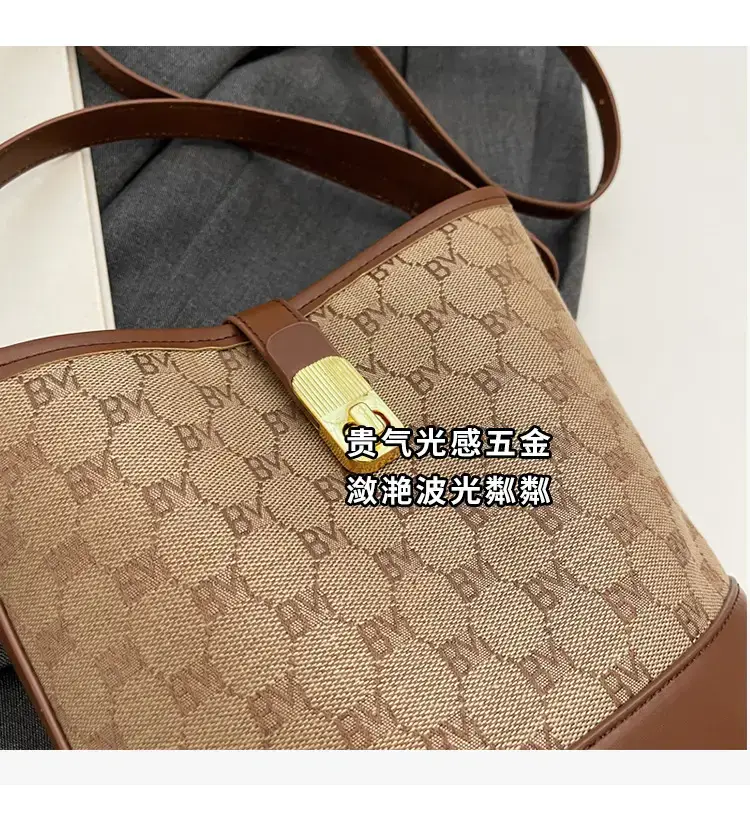 Cross-Border Brown Monogram Shoulder Bag for Women — feature 7