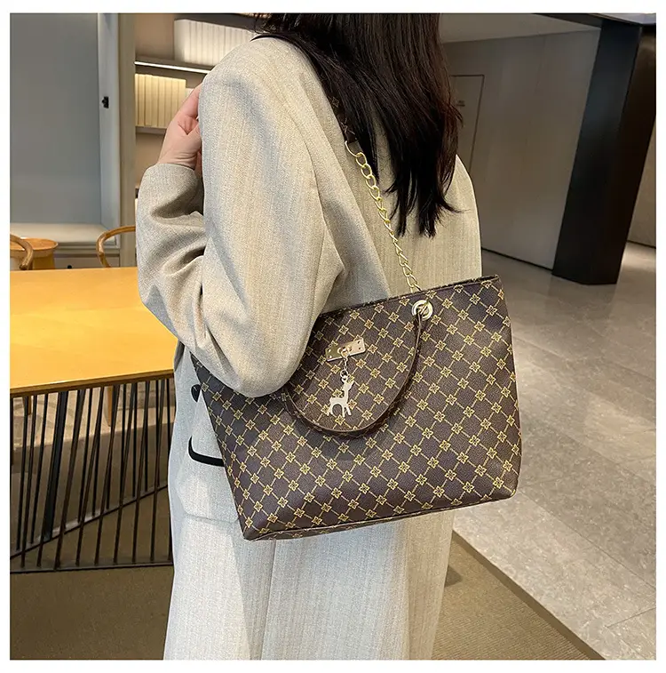 Retro Chain Print Women's Large Capacity Bag — feature 14