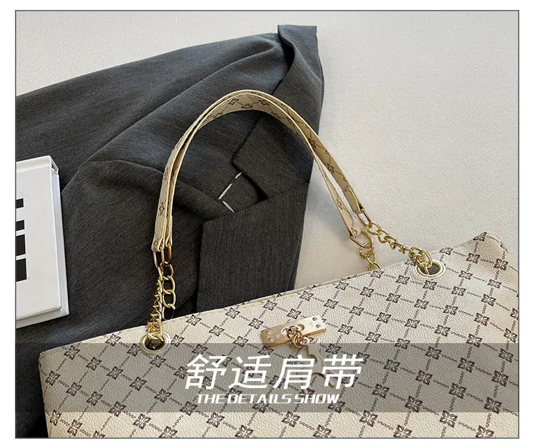 Retro Chain Print Women's Large Capacity Bag — feature 5