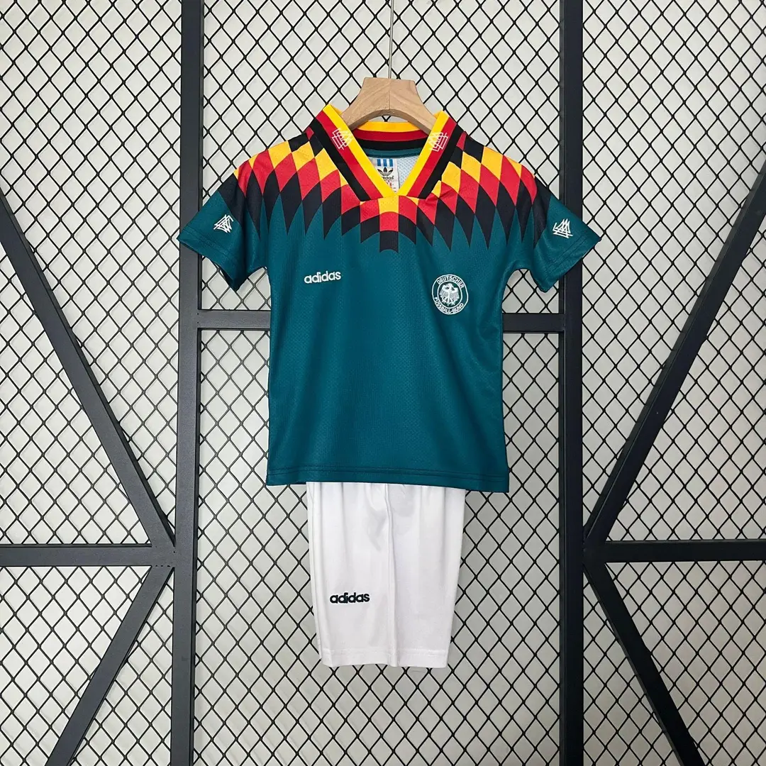 Vintage Football Clothes Children's Wear Brazil Barcelona Santos Man Arsenal Real Madrid AC Short Sleeve suit Club Jersey