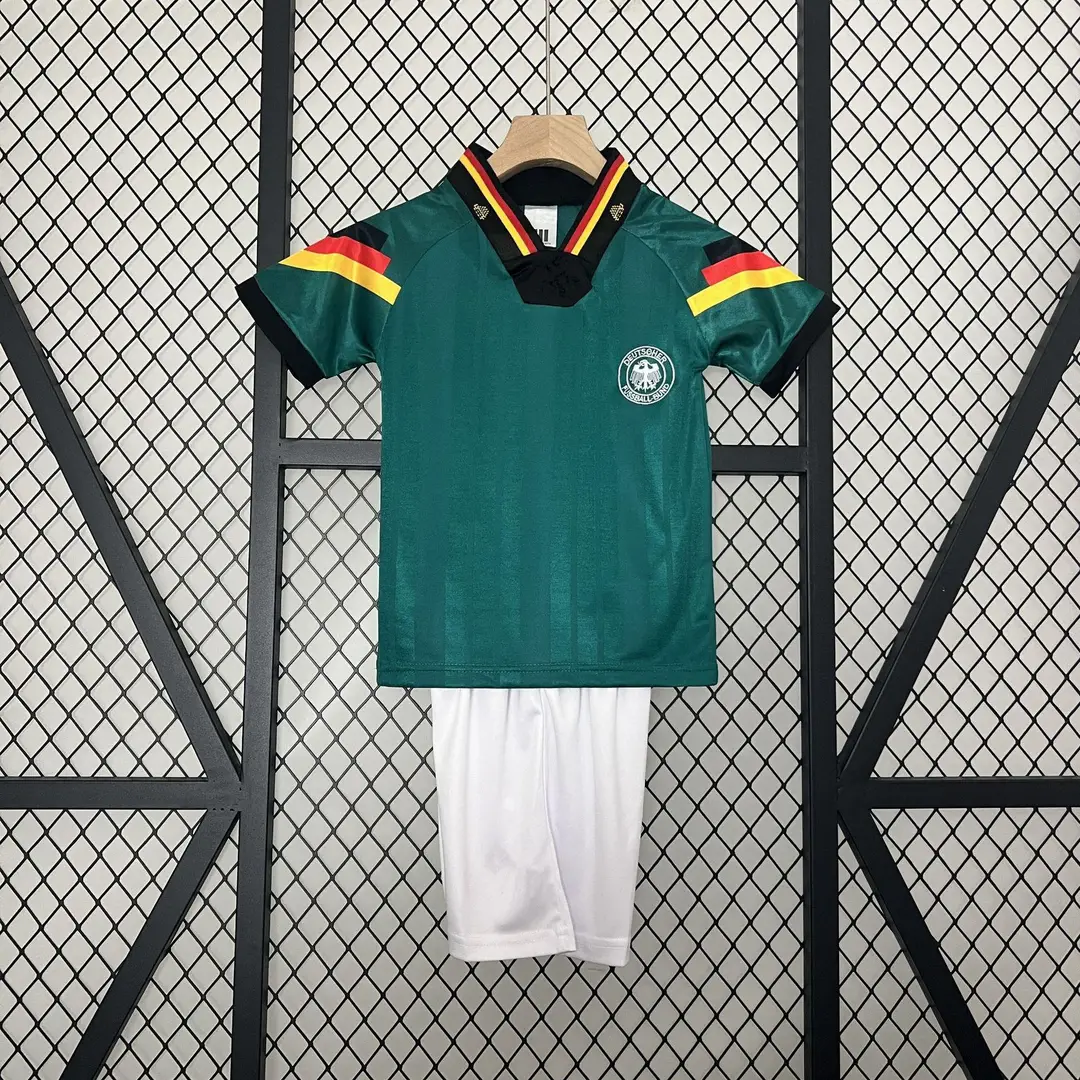 Vintage Football Clothes Children's Wear Brazil Barcelona Santos Man Arsenal Real Madrid AC Short Sleeve suit Club Jersey