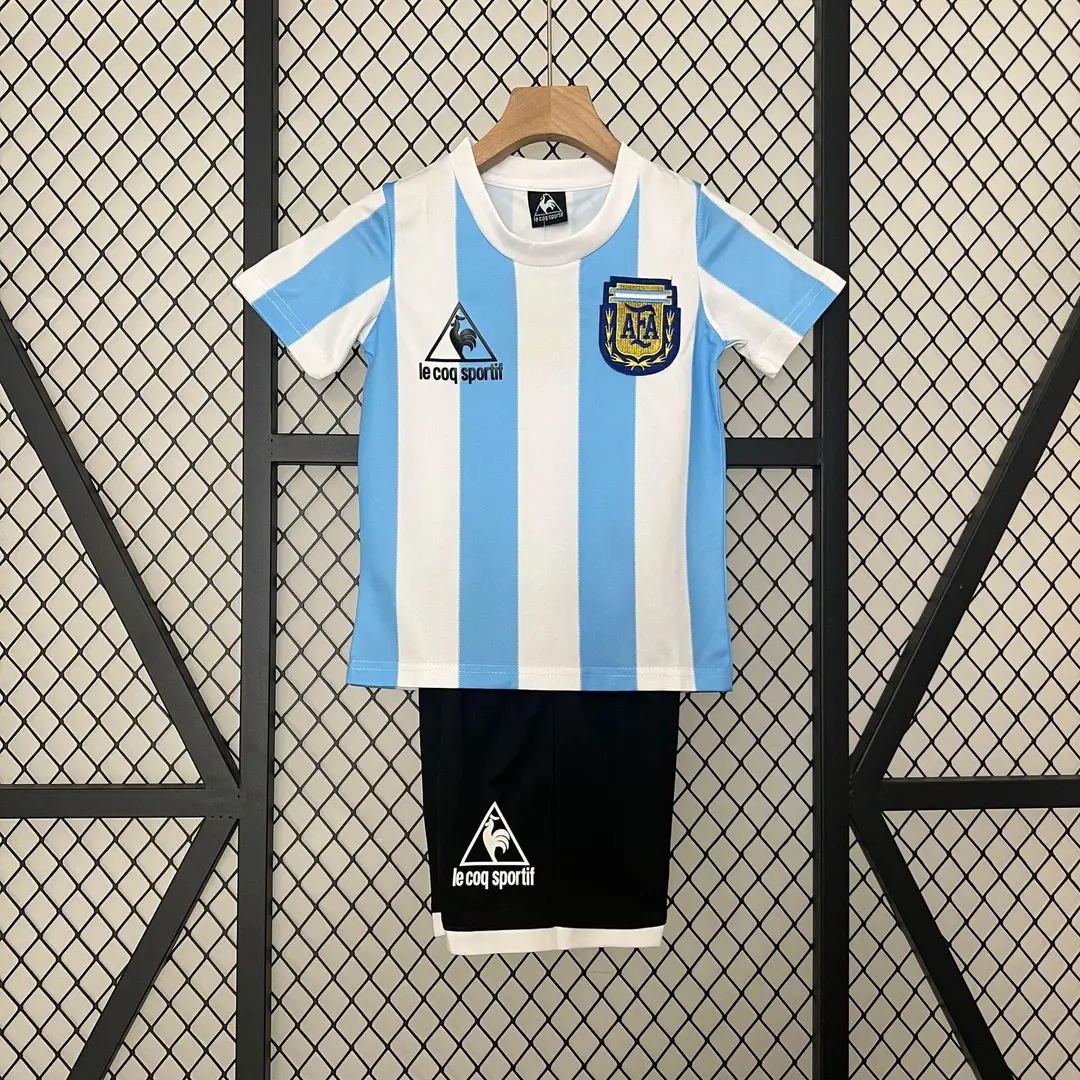 Vintage Football Clothes Children's Wear Brazil Barcelona Santos Man Arsenal Real Madrid AC Short Sleeve suit Club Jersey