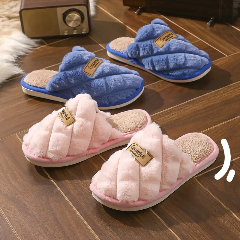 New Cotton Slippers for Home Use, Couple Slippers, Women's Confinement Shoes, Wholesale Furry Slippers, Non-Slip Winter Slippers