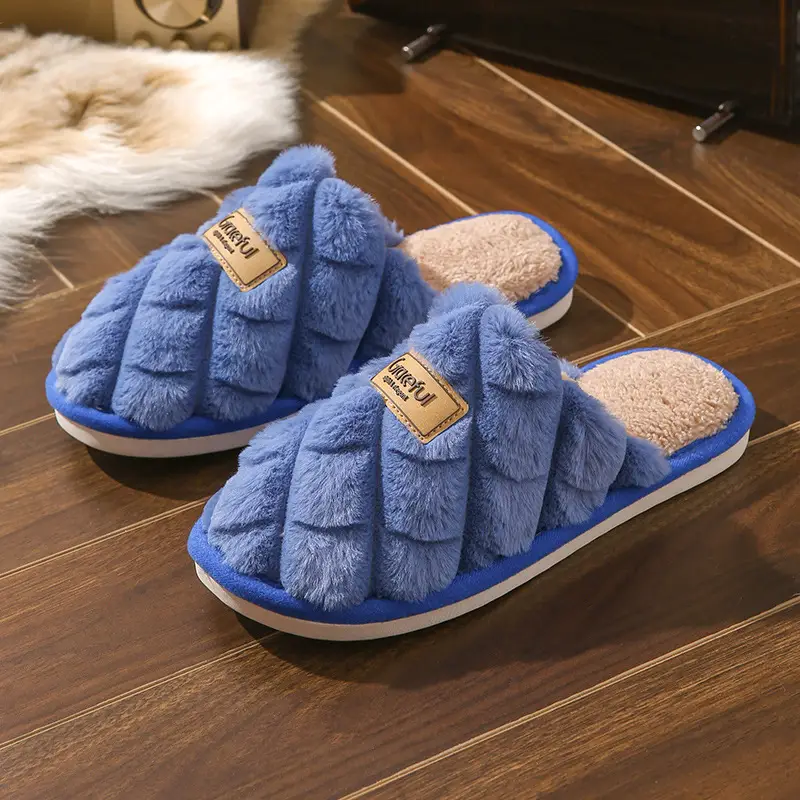 New Cotton Slippers for Home Use, Couple Slippers, Women's Confinement Shoes, Wholesale Furry Slippers, Non-Slip Winter Slippers