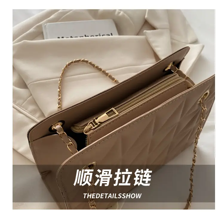 Small Square Rhombic Chain Crossbody Bag Beige 2024 — feature 7