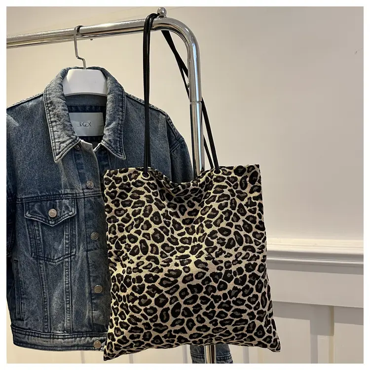 Large Capacity Leopard Print Shoulder Bag for Women — feature 20