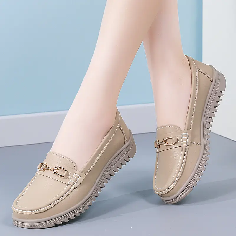 Bean Shoes Women's 2024 Spring New Soft-soled Casual Single-layer Shoes All-match Korean-style Bean Shoes Lazy Wedge Shoes for Moms - Image 5