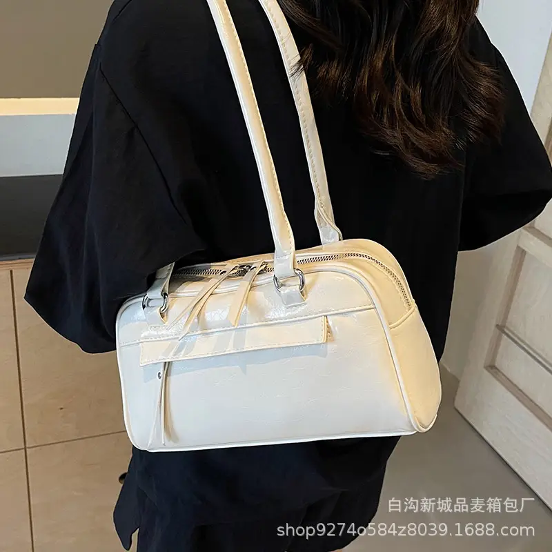 Retro Brown Shoulder Bag for Women 2026