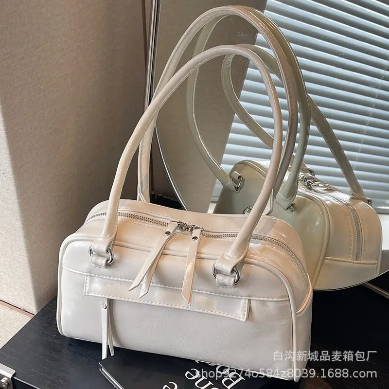 Retro Brown Shoulder Bag for Women 2026