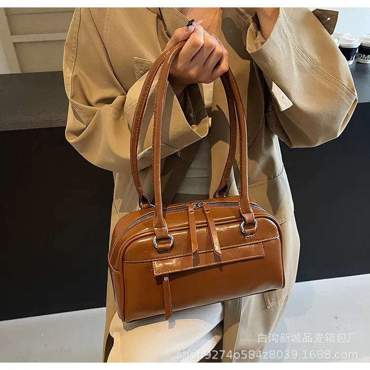 Retro Brown Shoulder Bag for Women 2026 — feature 21