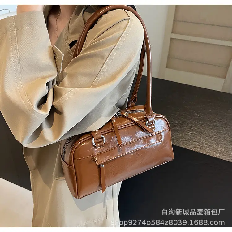 Retro Brown Shoulder Bag for Women 2026 — feature 24
